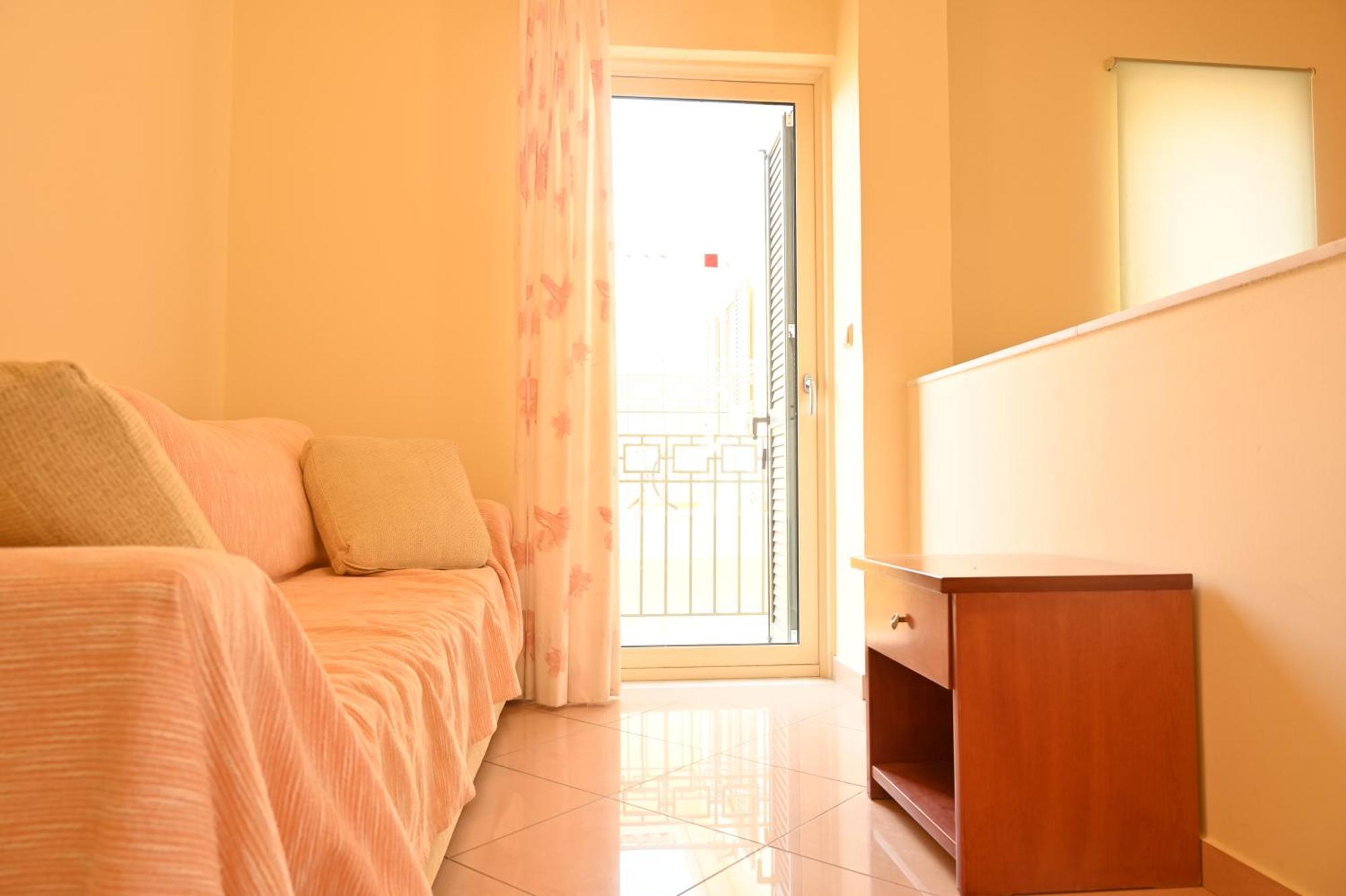 Liocharis Villas Lourdata  Buitenkant foto